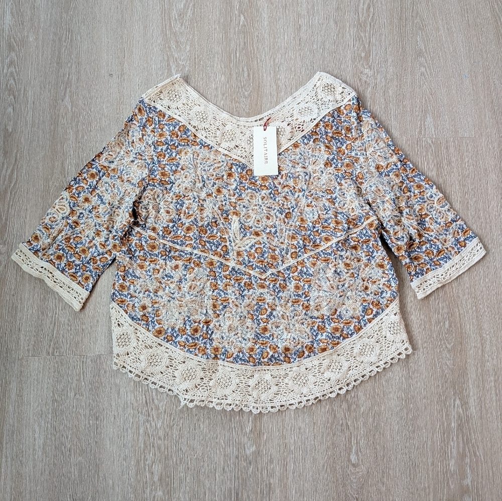 Solitaire Blouse Women's Medium Crochet Knit Embroidered NWT